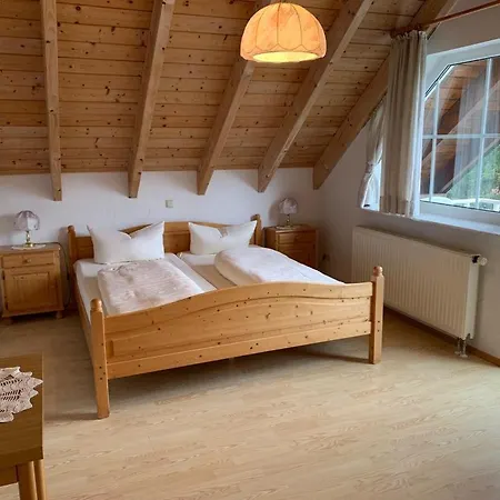 招待所 Schneeberg