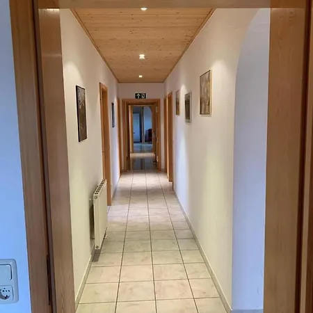 Schneeberg 招待所